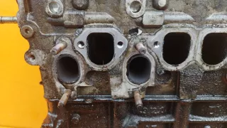 AVQ  Двигатель Seat Toledo 3 Арт 01015575v6, вид 4