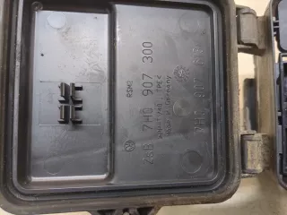 7H0907300,7H0907613 Блок предохранителей Volkswagen Transporter T5 Арт 20321942, вид 3