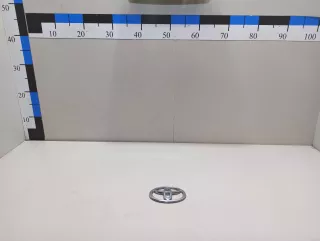 7547142020 Toyota Эмблема на крышку багажника Toyota Rav 4 2 Арт E23539813