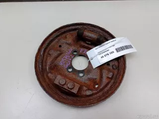 6N0609426A VAG Щит опорный задний правый Seat Cordoba 1 Арт E48583951