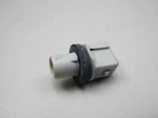 8113852570 Toyota Патрон лампы фонаря Scion xA Арт E48532220, вид 2