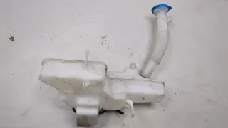76841TFSE01,76806TRT003,76805TFSE01,76812TFSE02 Бачок омывателя Honda HR-V 3 Арт 20321732, вид 3