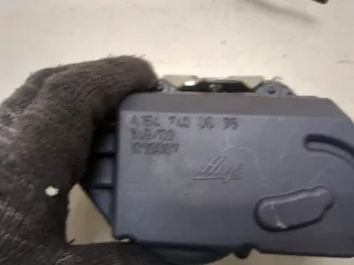 A1647400335 Замок крышки багажника Mercedes ML W164 Арт 20238636, вид 2