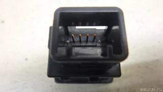 8498620010 Toyota Кнопка антипробуксовочной системы Toyota Auris 2 Арт E95291981, вид 4