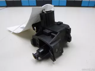 7P0810773B VAG Активатор замка крышки топливного бака Skoda Yeti Арт E48596437, вид 2