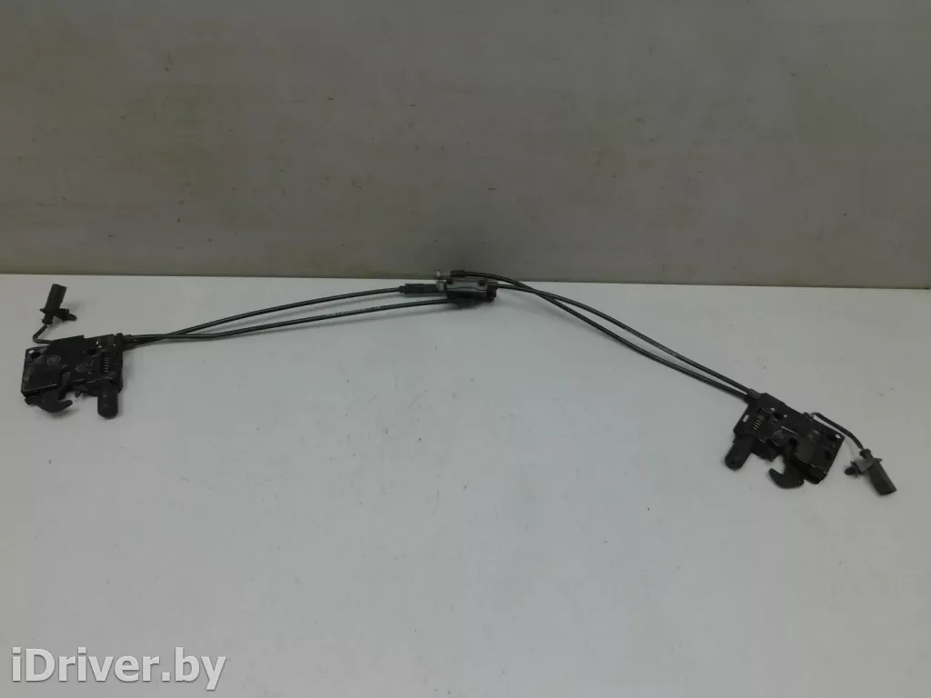 ЗамоккапотаSkodaSuperb32016г.