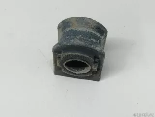 4881833130 Toyota Втулка (сайлентблок) заднего стабилизатора Toyota Camry XV70 Арт E103019542, вид 2