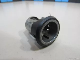 2533690J01 Nissan Гнездо прикуривателя Nissan Primera 11 Арт E80848941, вид 4
