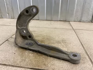 339305631r кронштейн Renault Duster 1 Арт SP26363