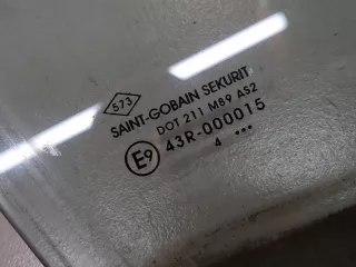 803004851R Стекло двери передней правой Dacia Sandero 2 Арт 9502780, вид 2