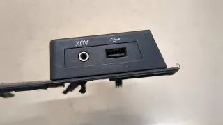5JC035727 Разъем AUX / USB Skoda Rapid Арт 20337943, вид 3