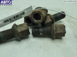  Болт колесный (гайка колесная) Volkswagen Passat B6 Арт 55098448, вид 2