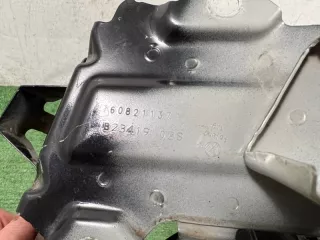 760821131B, 760821131B, 760821131 Кронштейн крыла Volkswagen Touareg 3 Арт DN198876, вид 8