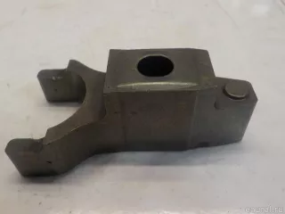 21425162 Volvo Скоба (кронштейн) крепления форсунки Renault Magnum Арт E8428561, вид 1