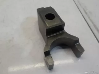 21425162 Volvo Скоба (кронштейн) крепления форсунки Renault Magnum Арт E8428561, вид 2