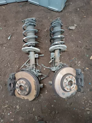 17IOL090WA Стойка амортизатора переднего правого Citroen DS4 Арт AL15193388584, вид 1