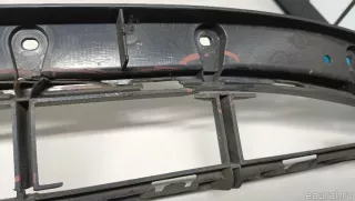 8U0807683 VAG Решетка в бампер Audi Q3 2 Арт E103094888, вид 15