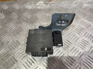 8996048050 Блок управления фары Lexus RX 2 Арт 130246MA, вид 1