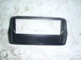  Рамка магнитолы Peugeot 208 Арт E20521538