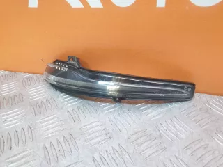 A0999067201, A3170640 повторитель поворота на зеркале Mercedes C W205 Арт AR244872, вид 3