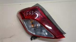 815610D370 Фонарь задний левый Toyota Yaris 3 Арт 9469367
