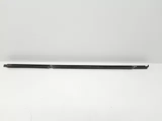 A1777350400 уплотнитель стекла двери Mercedes CLA c118 Арт lz237153, вид 8