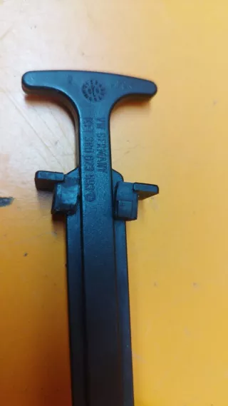 3B0823593  Ручка открывания капота Volkswagen Passat B5 Арт 01018419, вид 2