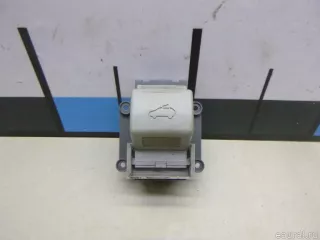  Кнопка люка Hyundai Tucson 2 Арт E60691070
