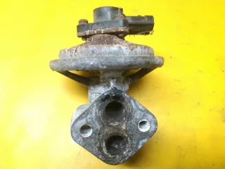 K5T7137 Клапан EGR Mazda 626 GE 1.8л Арт 158280, вид 2