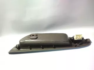 Lc63684l1 Кнопка стеклоподъемника переднего правого Mazda MPV 2 Арт 158375, вид 2