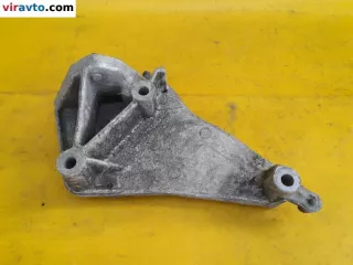  Кронштейн двигателя Peugeot 405 Арт 148034