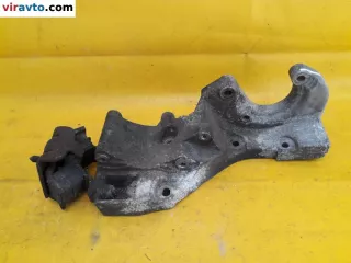 7700272975 Кронштейн компрессора кондиционера Renault Megane 1 Арт 148099, вид 1