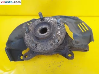  Кулак поворотный правый Mitsubishi Galant 8 Арт 145570, вид 1