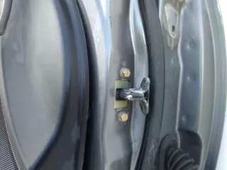  Ограничитель открывания двери Mitsubishi Galant 9 Арт 162135