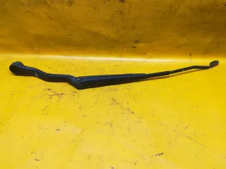  Щеткодержатель (поводок стеклоочистителя, дворник) Mazda 323 F Арт 184623, вид 1