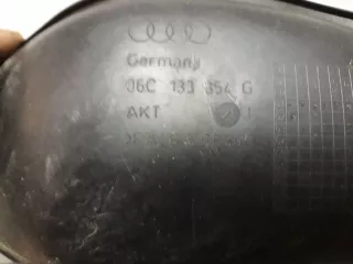 06c133354g Воздуховод Audi A6 C5 (S6,RS6) Арт 184951, вид 4