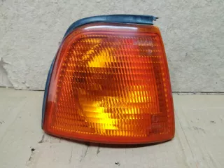 1305230907 Поворотник правый Audi 80 B3 Арт 201061, вид 1