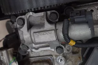 8670421 Клапан фазорегулятора Volvo V70 2 Арт T700-17-85-1, вид 1