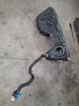 56646711,7244022 Топливный бак BMW 2 F22/F23 Арт AL14932195533_2, вид 1