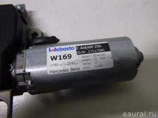 A1698202442 Mercedes Benz Моторчик люка Mercedes A W169 Арт E52537475, вид 4