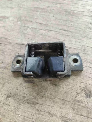 7M0827679g Направляющая крышки багажника   Volkswagen Sharan 1 Арт SH18949, вид 1