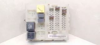 D00MB,OA610GF20GB Блок предохранителей Ford Focus 2 Арт 2099431, вид 1