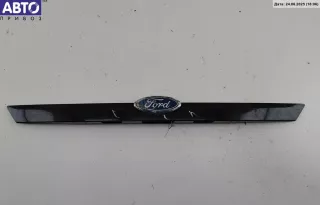 8M51A43404AC Накладка подсветки номера Ford Focus 2 restailing Арт 55073619, вид 1