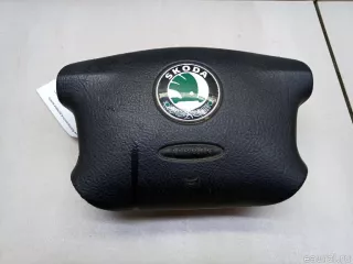 1U0880201LMHA VAG Подушка безопасности в рулевое колесо Skoda Octavia A8 Арт E60710553, вид 1