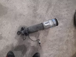37106796930 Амортизатор задний правый BMW 7 F01/F02 Арт AL13296533542, вид 1