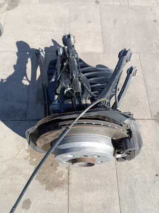  Кулак задний правый BMW 1 F20/F21 Арт AL13432791057, вид 1