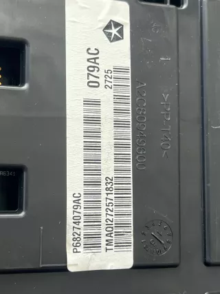 P68274079AC Щиток приборов (приборная панель) Jeep Cherokee KL Арт AL14043560858, вид 3