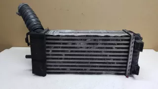 8V61-9L440-CE Интеркулер Ford Focus 3 Арт AL15206902113, вид 1