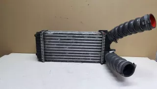 8V61-9L440-CE Интеркулер Ford Focus 3 Арт AL15206902113, вид 2