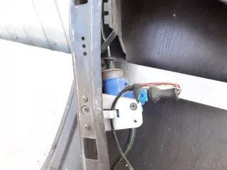  Активатор (привод) замка двери Audi 80 B4 Арт 1_252
